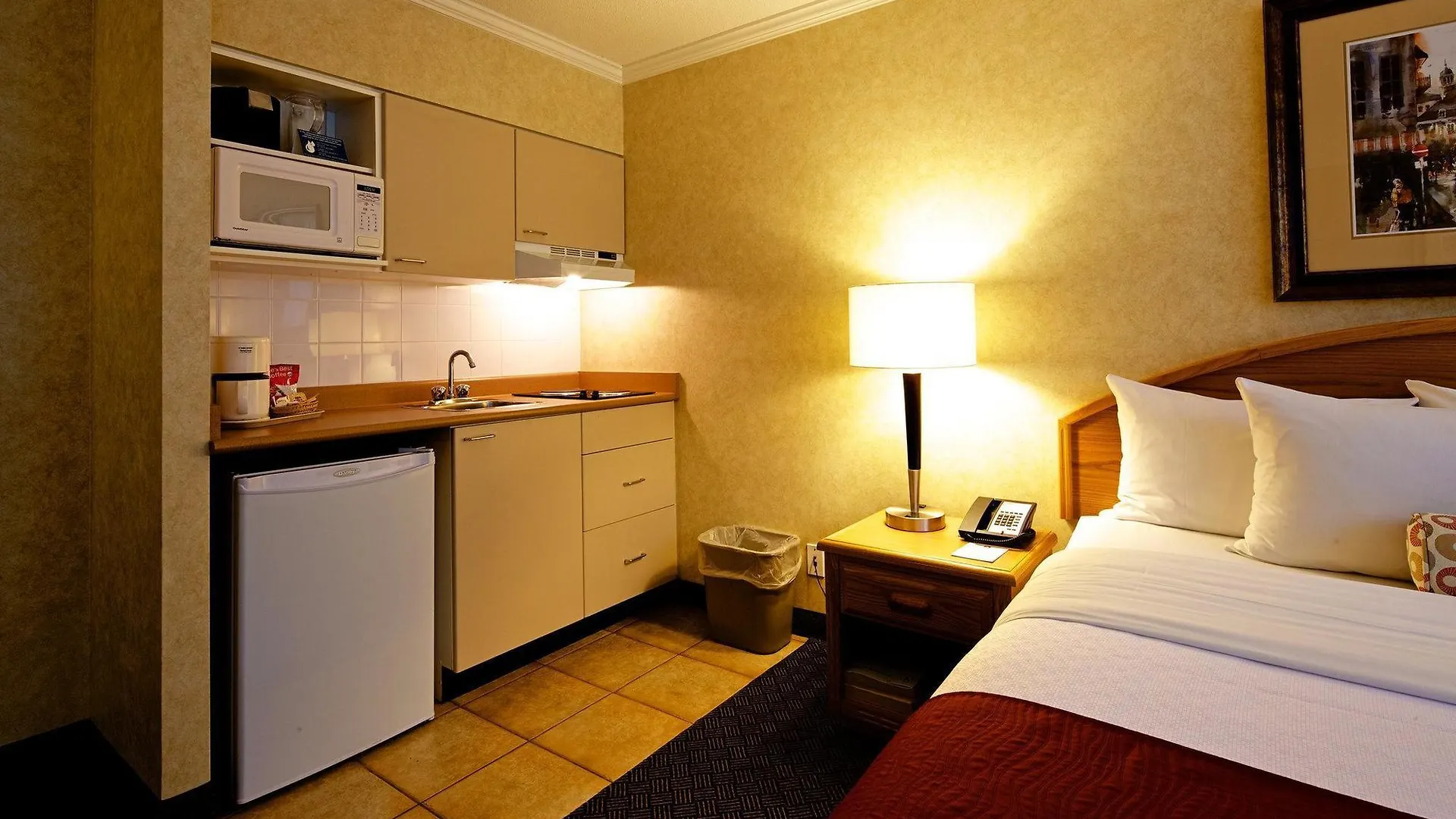 Grand Park Hotel & Suites Downtown Vancouver, Ascend Hotel Collection