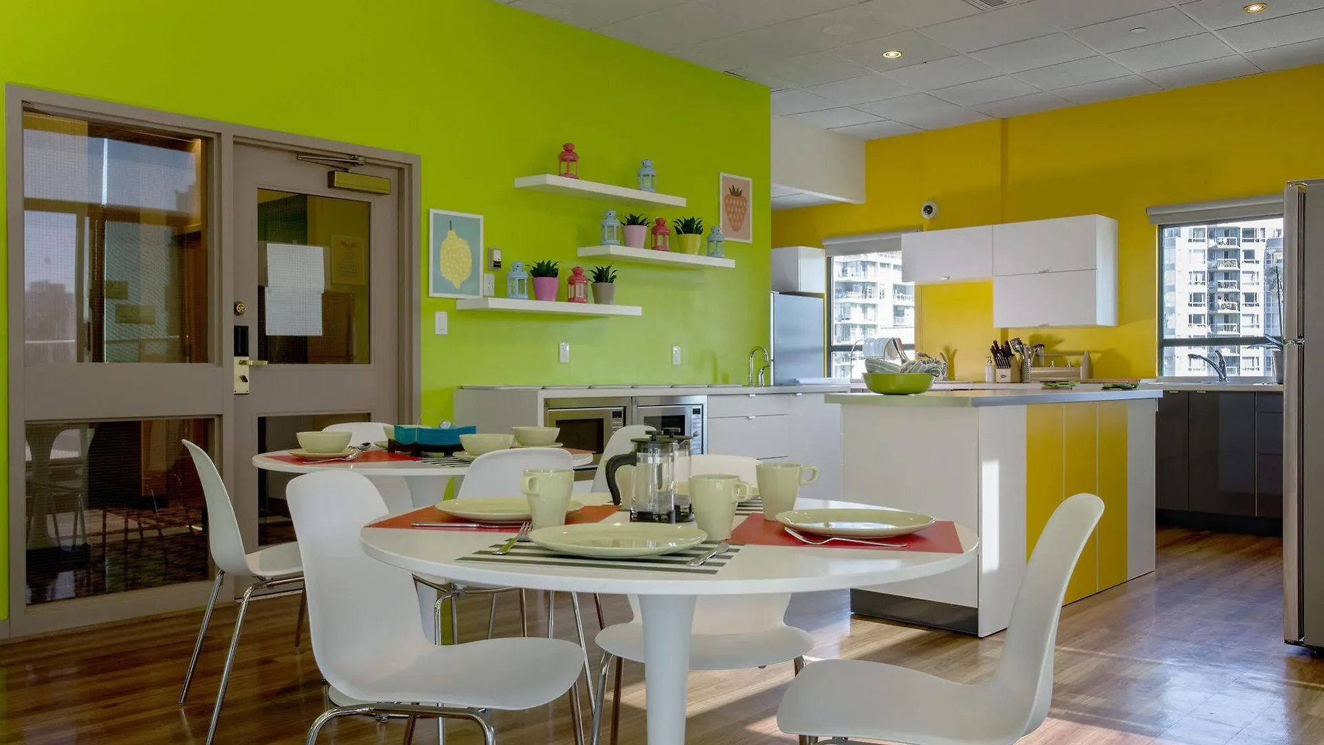 Grand Park Hotel & Suites Downtown Vancouver, Ascend Hotel Collection 3*, Vancouver