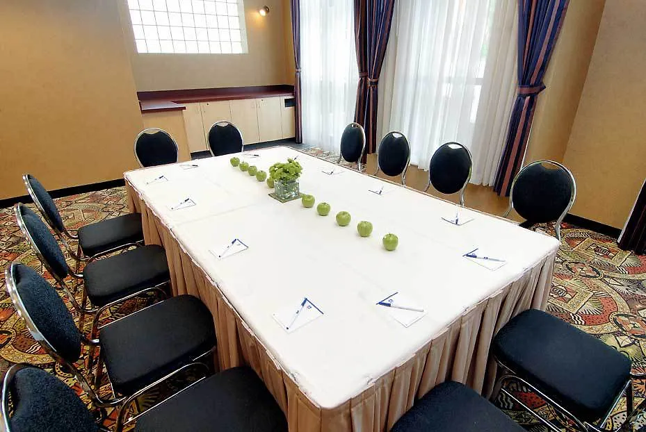 Grand Park Hotel & Suites Downtown Vancouver, Ascend Hotel Collection Kanada